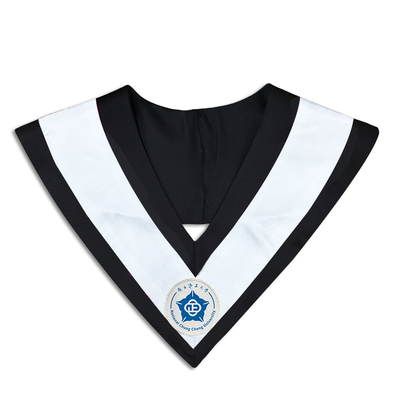 【預購】6月陸續出貨 CCU畢業領巾(校徽・典藏紀念款) 